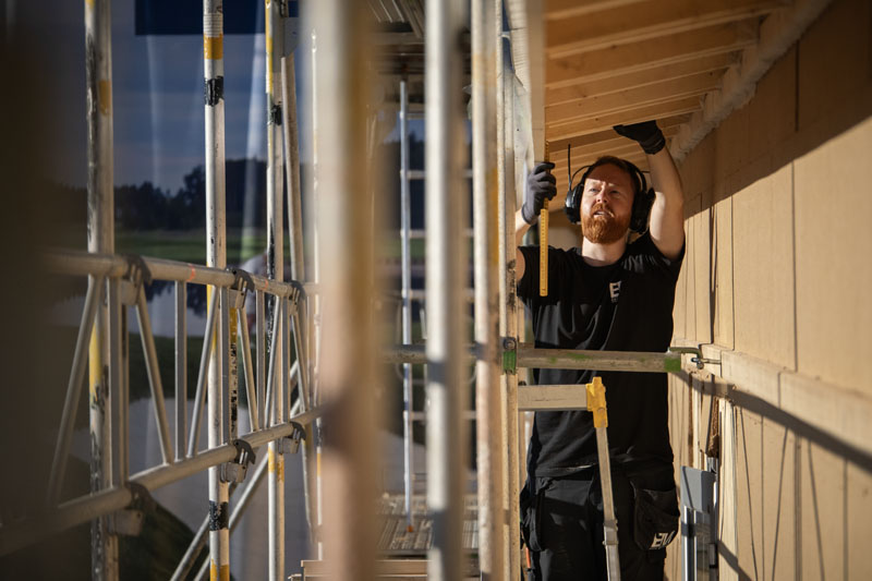 Modernisering av butiksentré efter vattenskada – bild 4